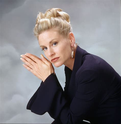 She Played ‘C.C. Babcock’ on The Nanny. See Lauren Lane Now。